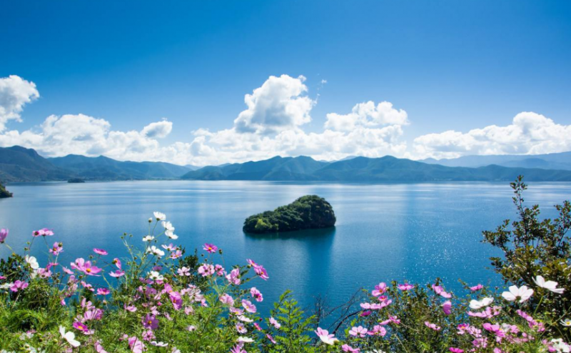 泸沽湖