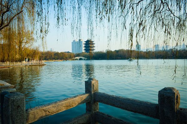 大明湖
