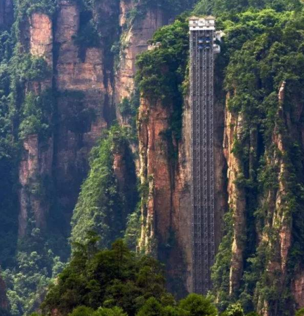 百龙天梯